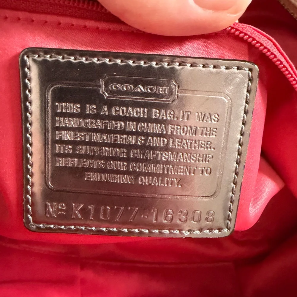 Coach Poppy Petal Print Lurex Rocker Hand Bag Crossbody Bag Strap #16308 EUC - Picture 11 of 11